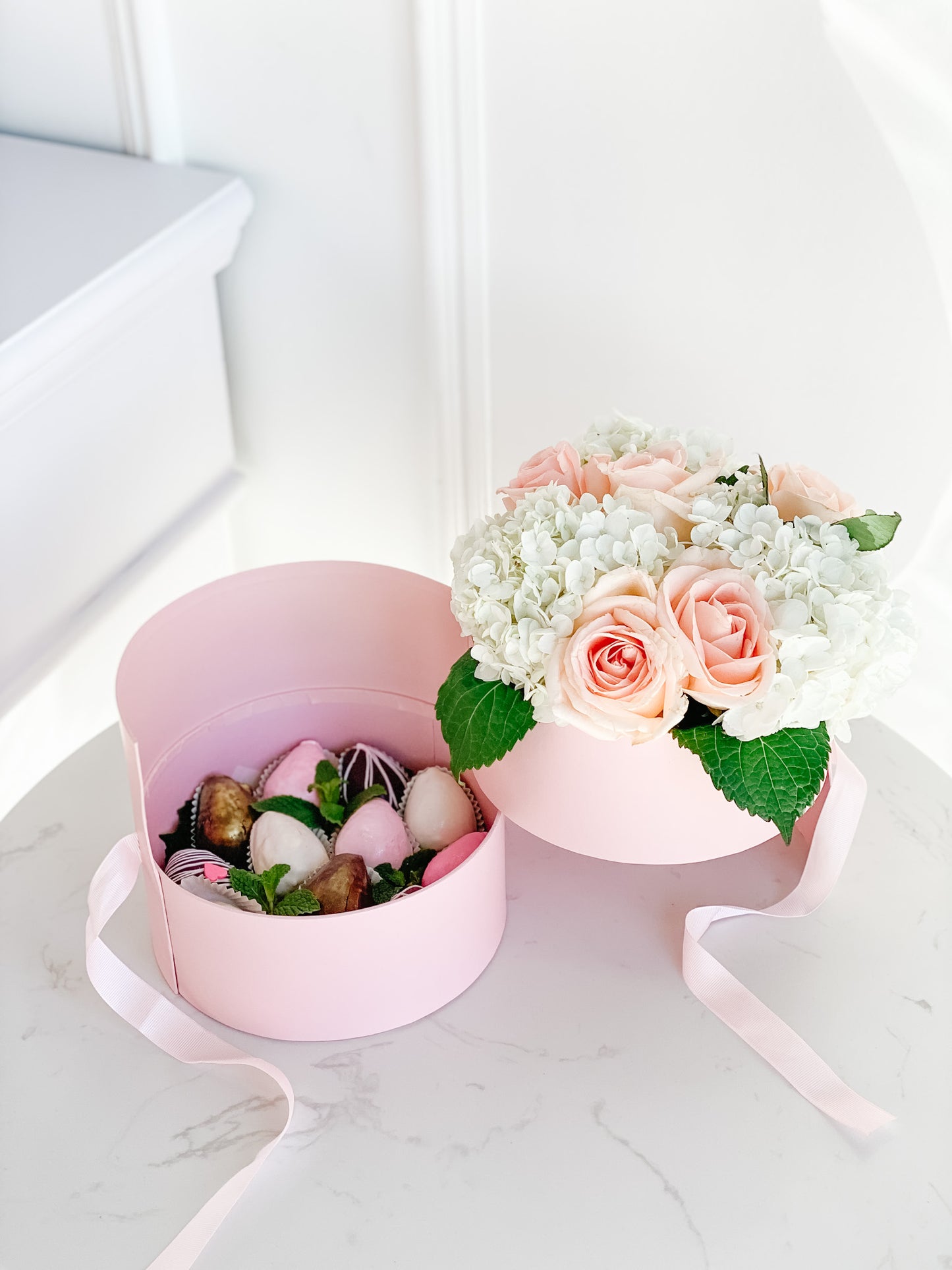 Bouquet + Marshmallow 'Strawberries'