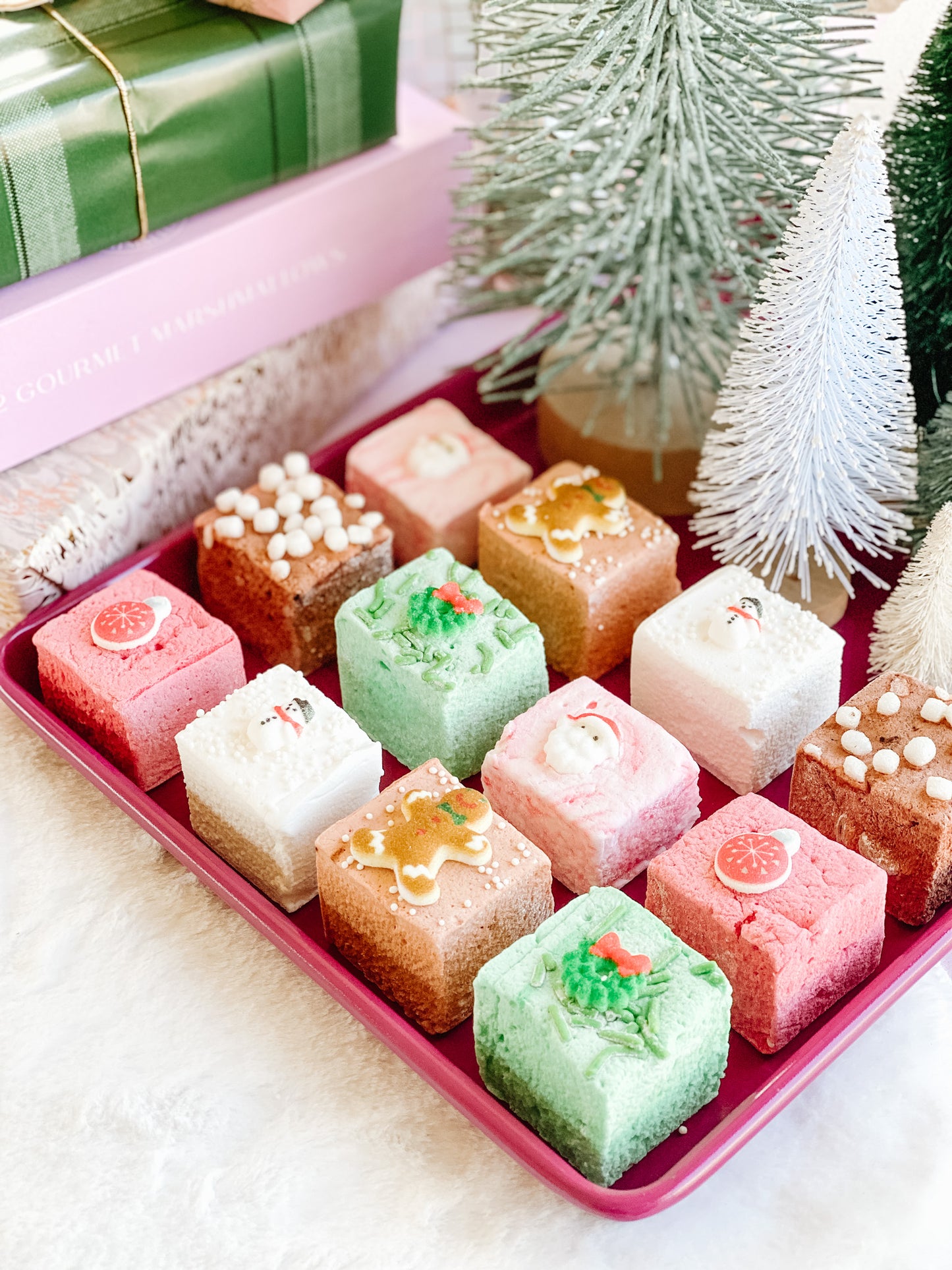 12pc Happy Holidays Marshmallow Box